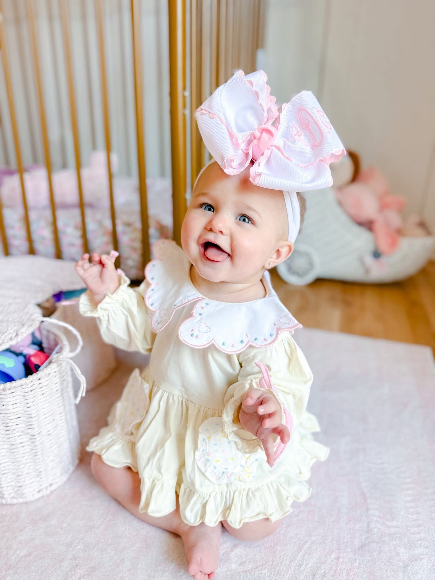 RTS: "FRILLY HEART POCKETS" GIRLS DIAPER SET